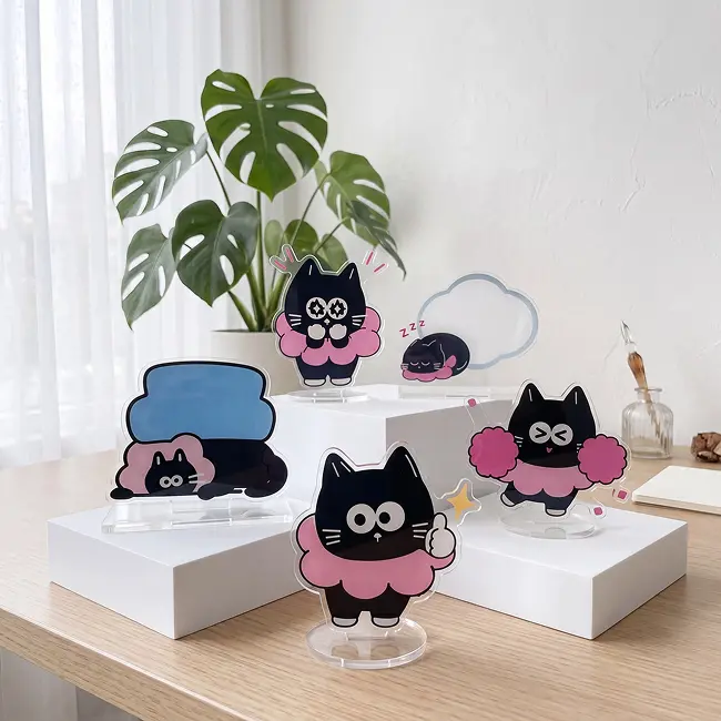 For Pin Lovers: How to Build a “Wall of Passion” with Badge Stands and Pins